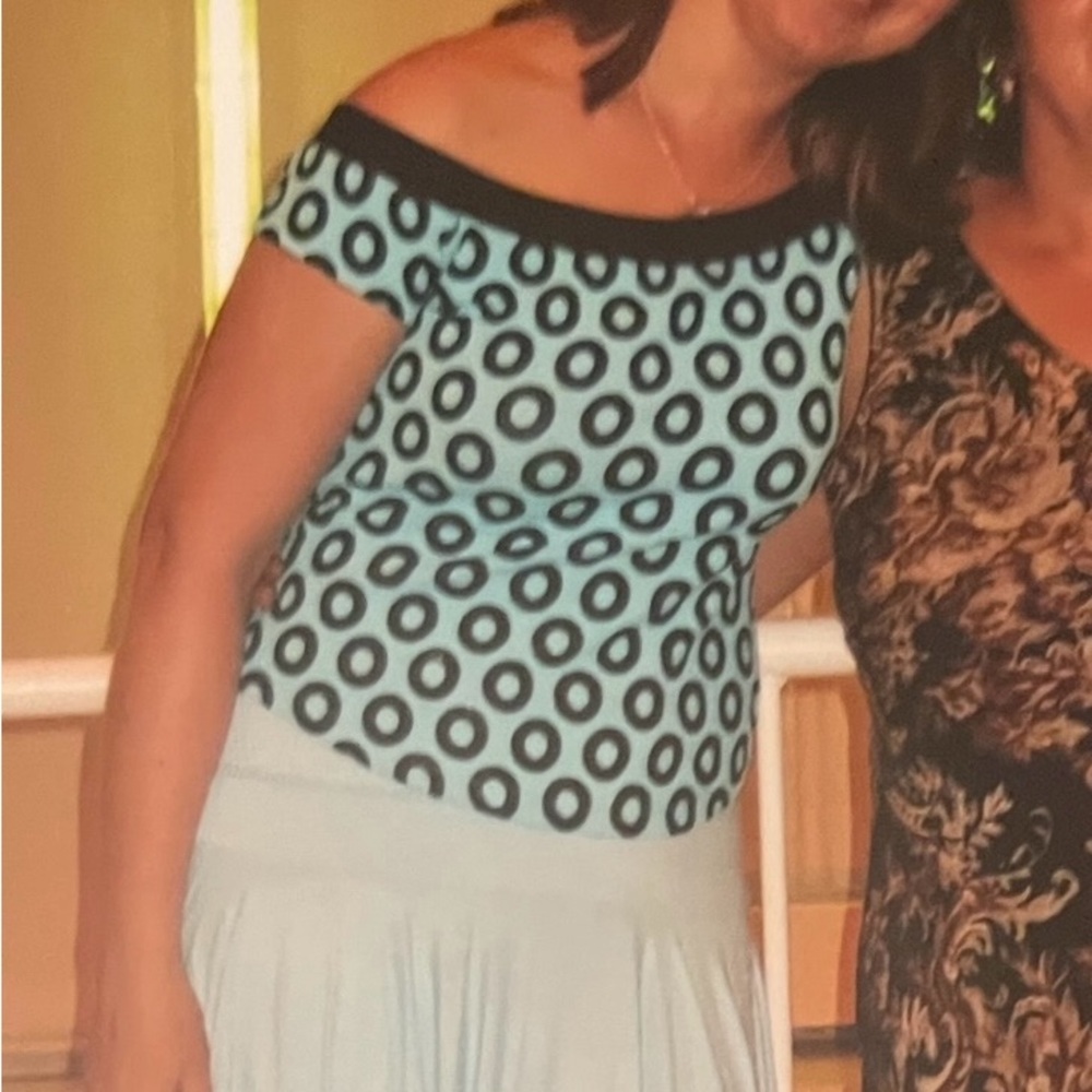Sexy Bebe Black and Blue Fitted Cap Sleeve Blouse